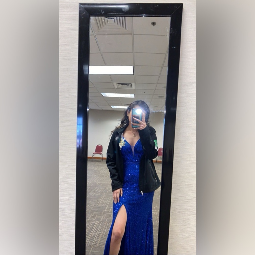 PROM DRESS